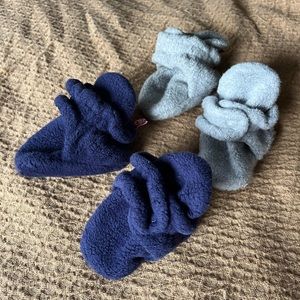 Two pairs 3M Zutano booties